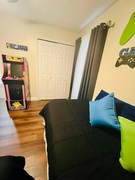 Holiday home Pool, Near Disney And Other Great Places! Davenport